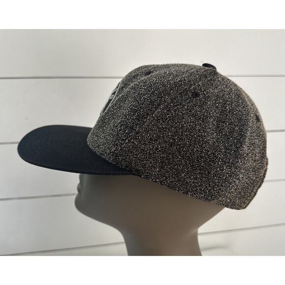 Toronto Raptors Nostalgia Co Mitchell & Ness Basketball SnapBack Cap Hat - Picture 4 of 10